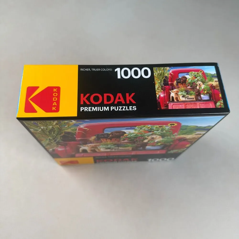 Kodak Premium Stowaways 1000 Piece Puzzle Puppies Red Truck NEW SEALED 8700